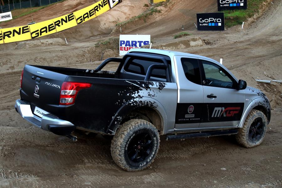  Fiat Fullback MxGP Official Car 2016 года  (фото 4 из 4)
